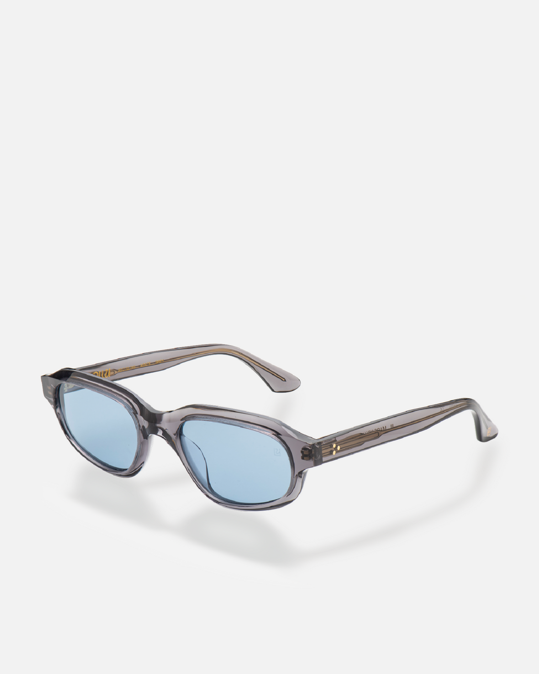Agaté gray oval cat-eye sunglasses with light blue lenses, side view